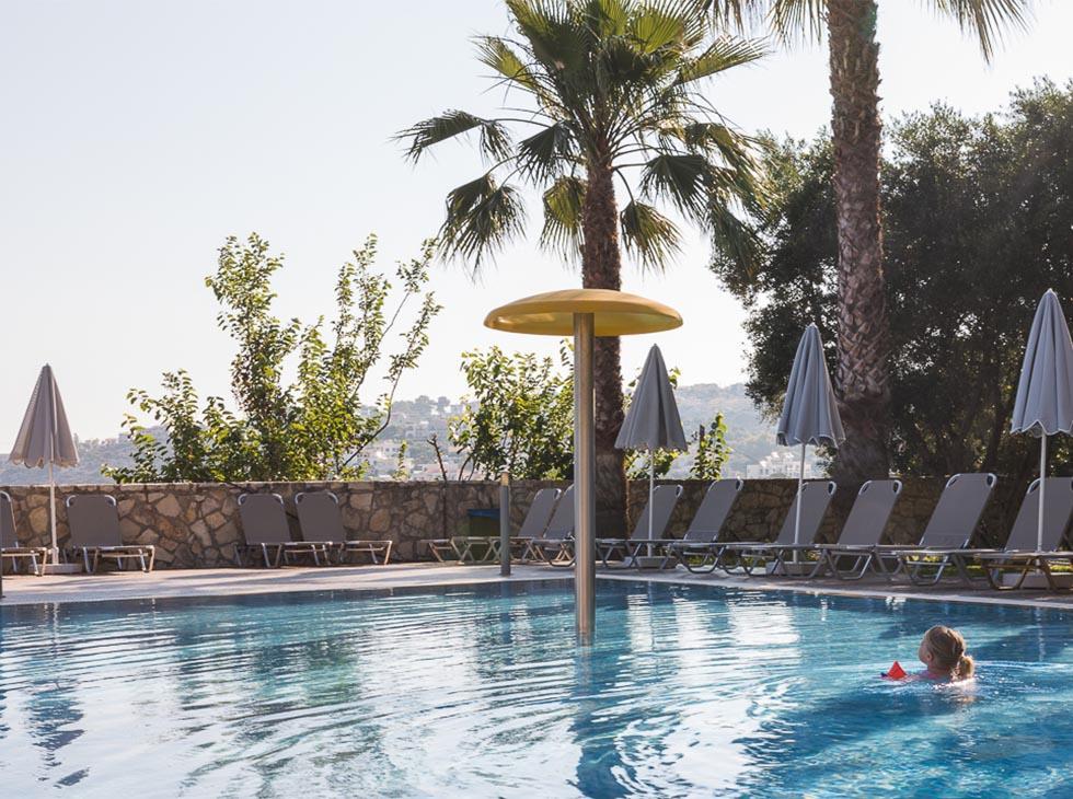 Langley Resort Almirida Bay Exterior foto