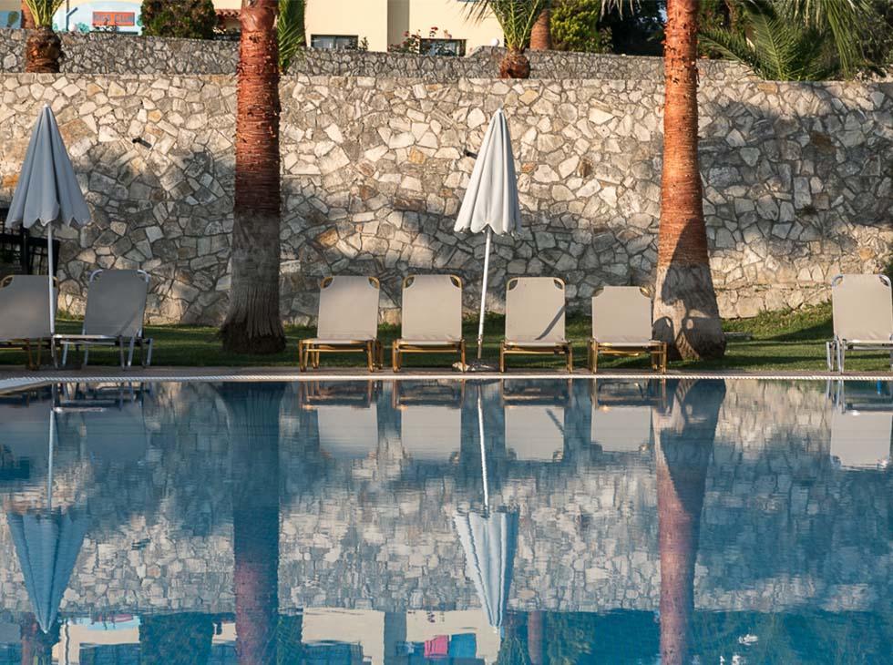 Langley Resort Almirida Bay Exterior foto